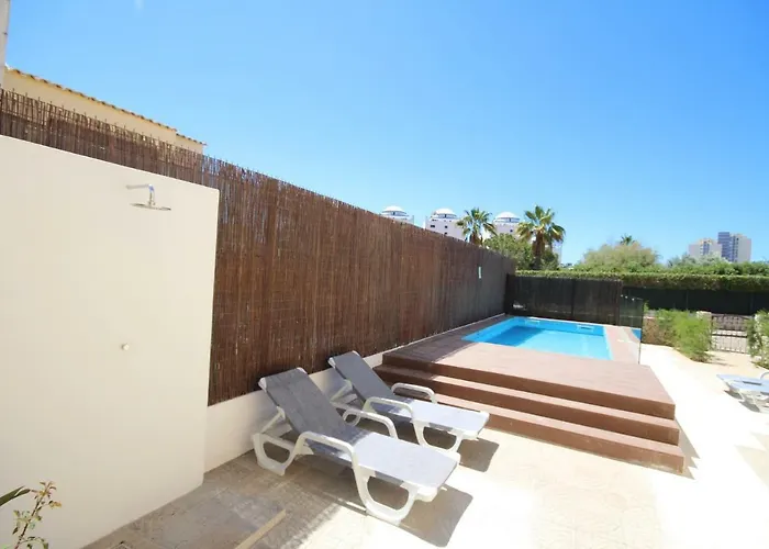 Villa Rosa B By Amcf